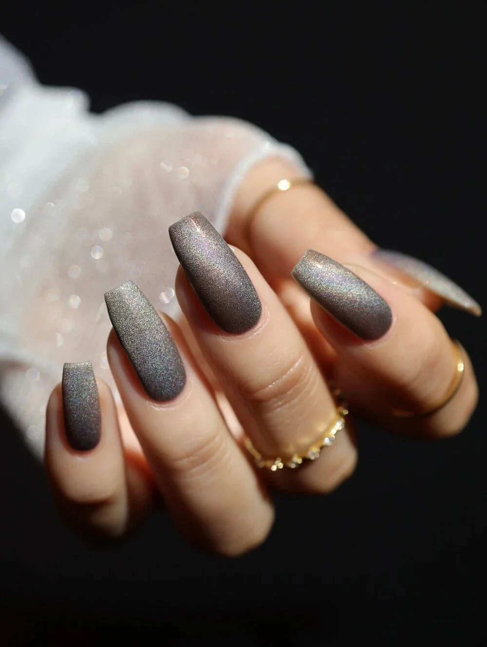 Bee's Knees Lacquer 🐝✨️ Found Foes 🧲 Magnetic Polish